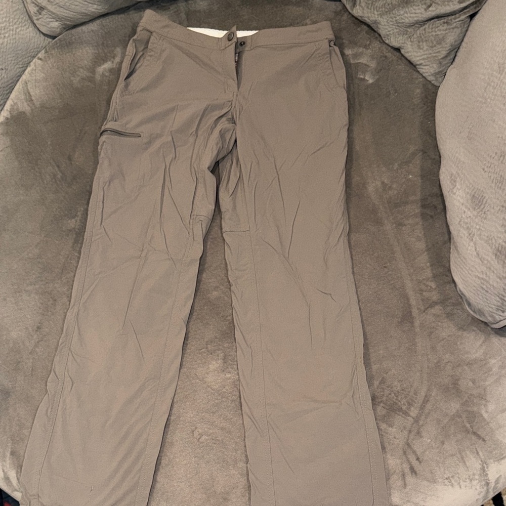 LL Bean hiking cargo pants